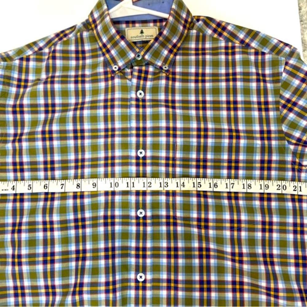 Southern Pines Men’s Medium Button up long sleeve plaid 100% cotton - Picture 4 of 10